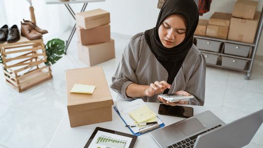 What Is Spocket and Why Is It Changing the Way Dropshippers Build Brands?